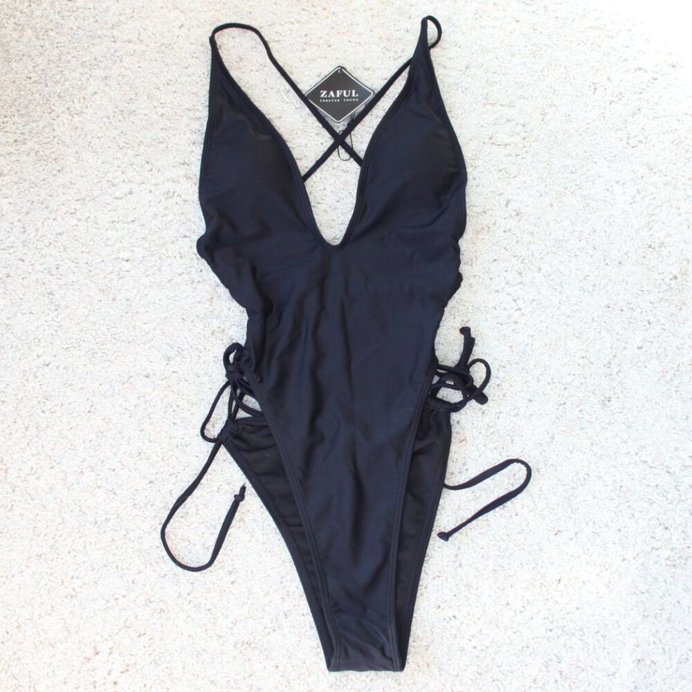ZAFUL FOREVER YOUNG BLACK ONE PIECE BATHING SUIT SWIMWEAR STRING BACK SZ 6 M TIE